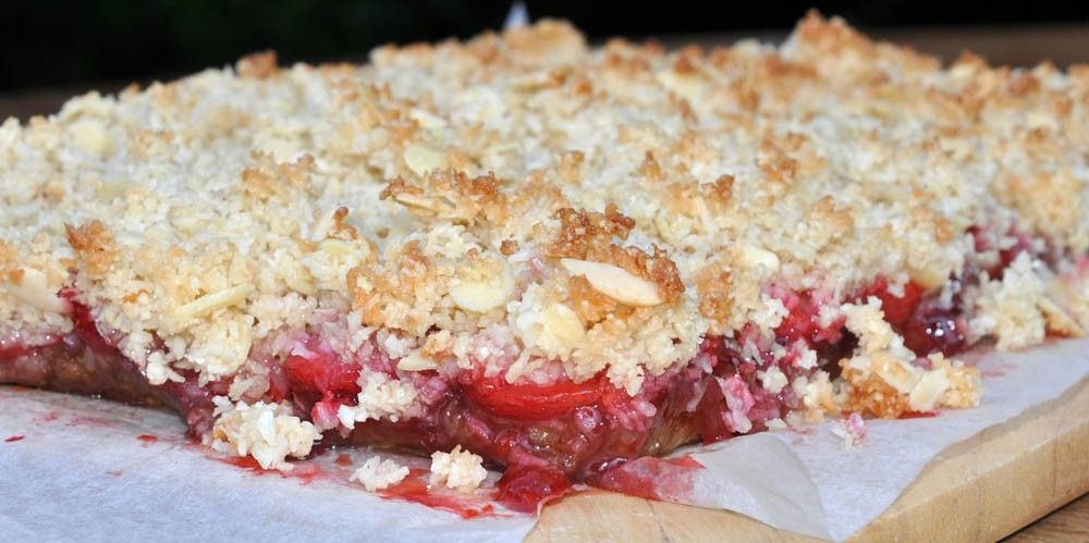 Summer-Strawberry-and-Coconut-Slice