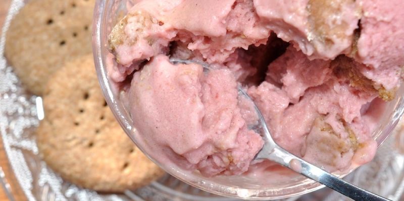 Super Simple Strawberry Cheesecake Ice Cream