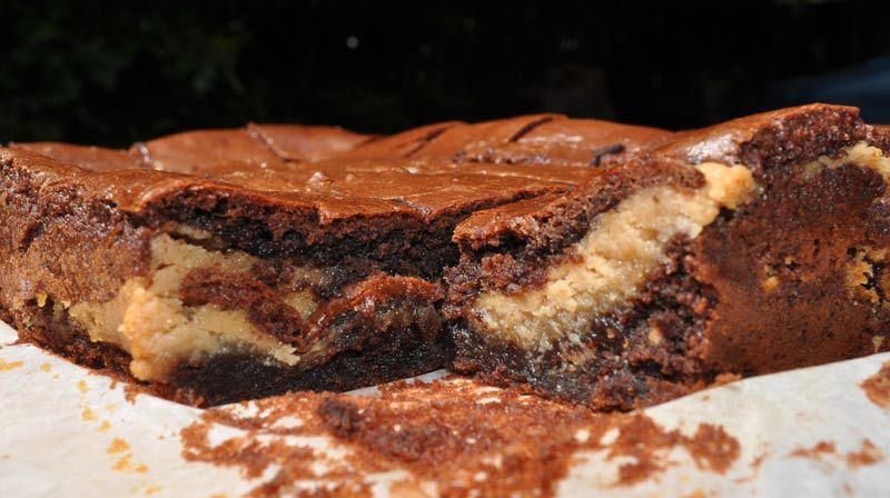 Chocolate-Peanut-Butter-Slice-0004