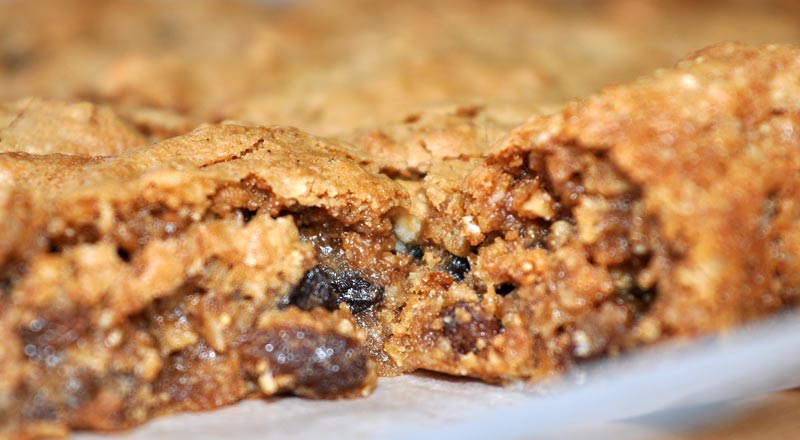 Lemon Sultana And Oat Cookie Slice