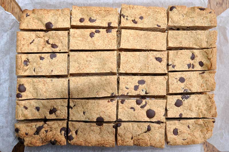 Peanut Butter Shortbread with Chocolate Drops