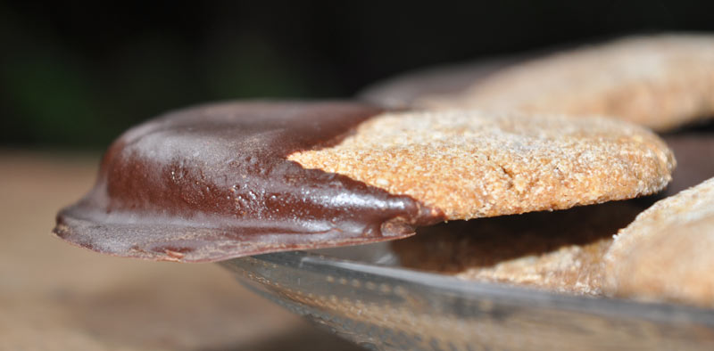 chocolate dipped coffee shortbread