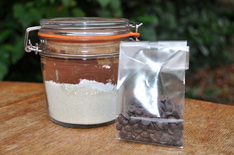 Christmas-Double-Chocolate-Cookies-in-a-Jar-0004