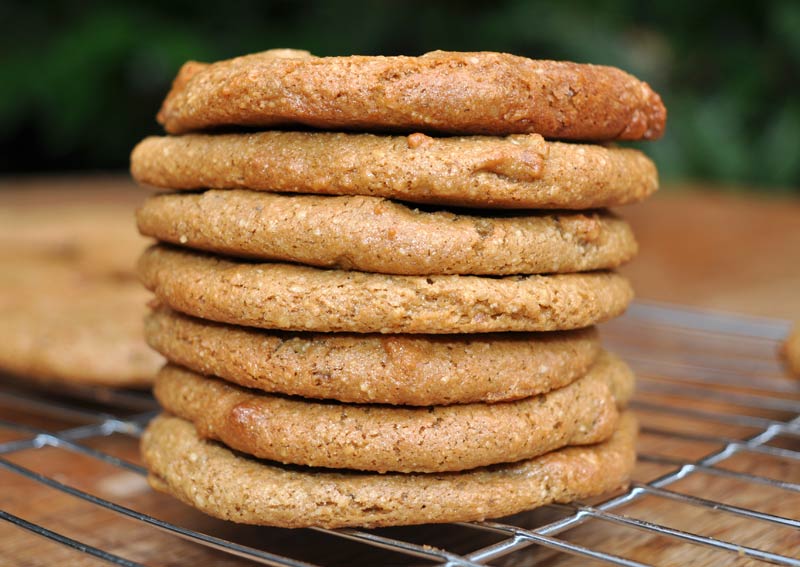 cashew-nut-coffee-walnut-cookies-0004