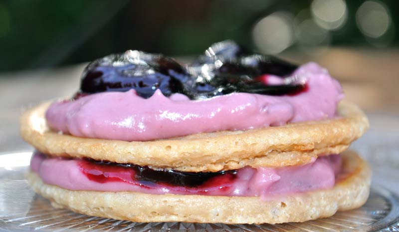 Cherry Cheesecake Pancakes