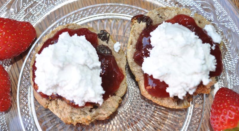 Raisin Scones With Strawberry Jam