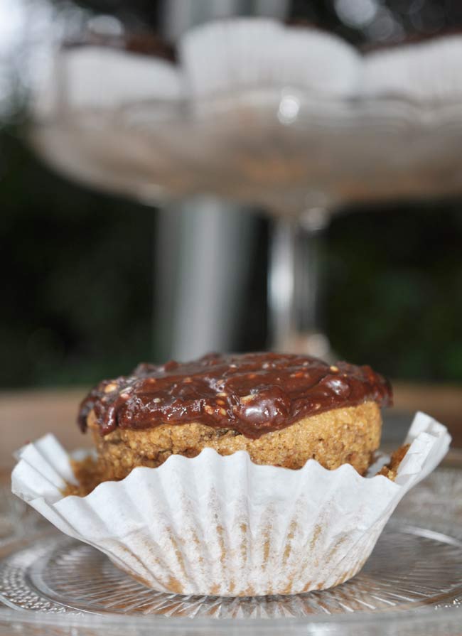 Hazelnut Cupcakes With a Chocolate Hazelnut Frosting