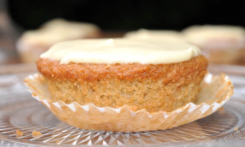 Peaches and Cream Cupcakes