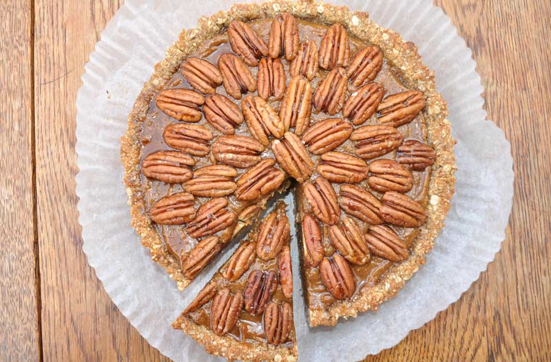 Healthy-Thanksgiving-Pecan-Pie-0005